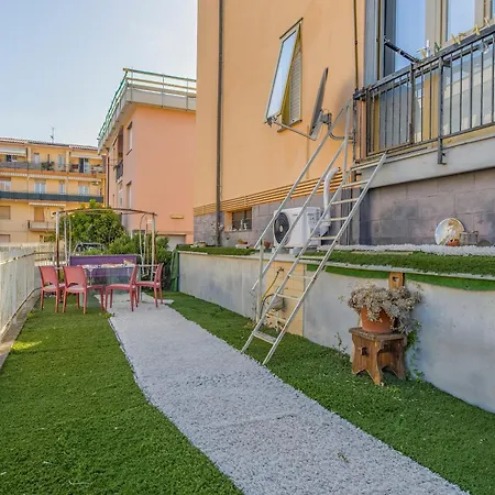 Perla Ligure 公寓 *